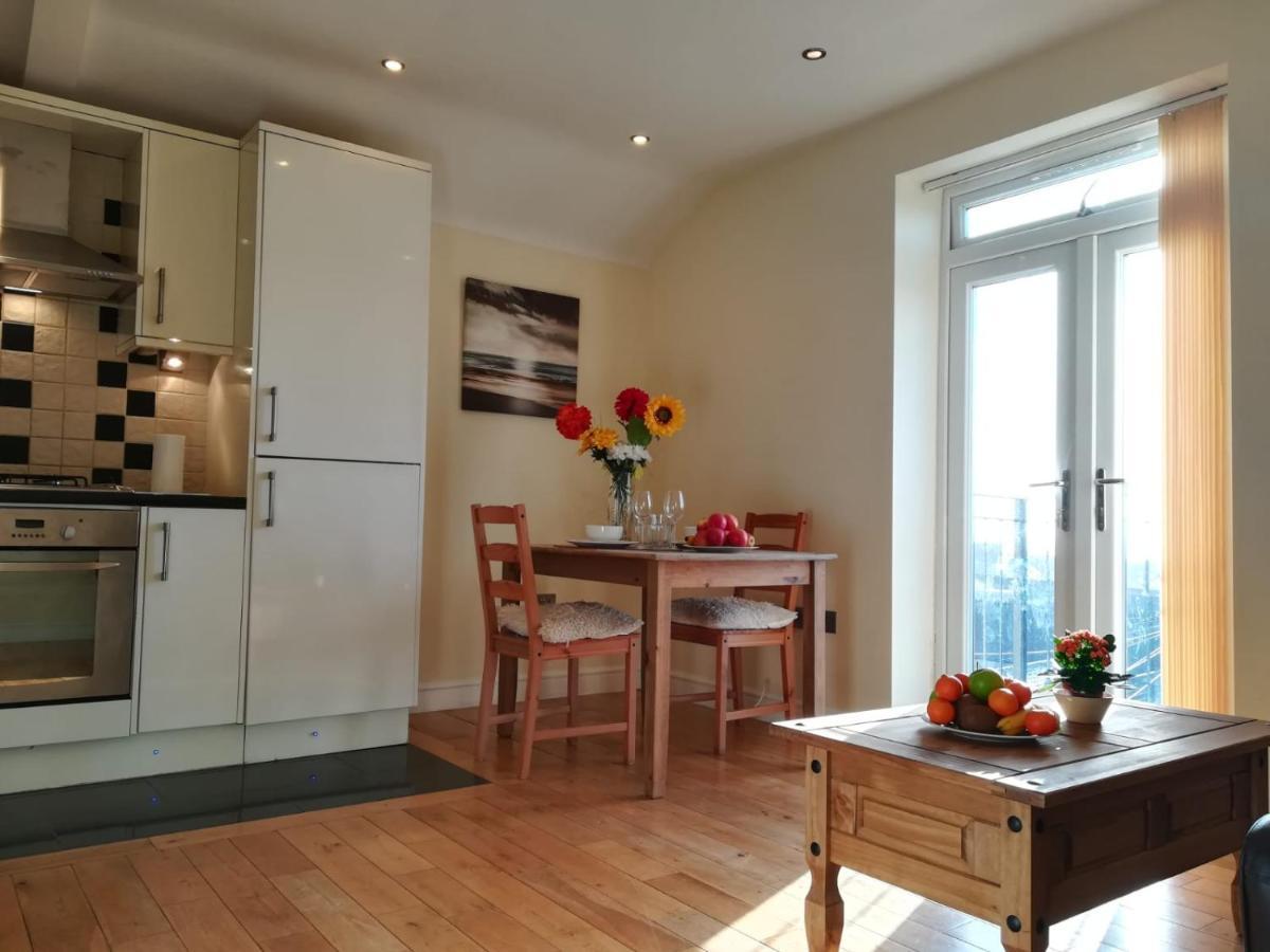 Bright, Modern 1 Bedroom Apartment, Uplands, Swansea Esterno foto